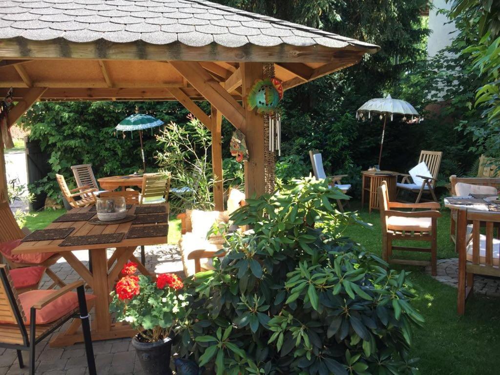Tektona Bed&Breakfast Nidda Exteriör bild